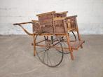Antieke kinderwagen voor 2 kindjes, Enlèvement
