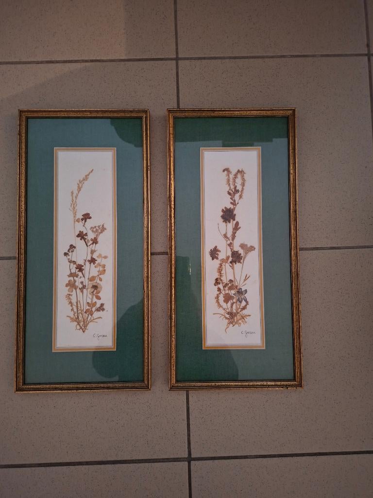 LAATSTE AFPRIJZING: 2 sierlijstjes droogbloemen, Huis en Inrichting, Ophalen, Gebruikt, Minder dan 50 cm, Minder dan 50 cm