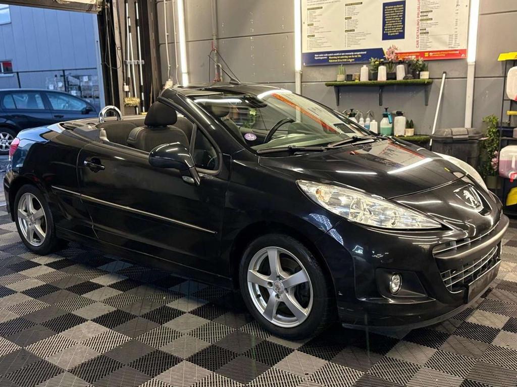 Peugeot 207 CC 1.6i cabrio bj. 2013 Euro 5, Auto's, Gebruikt, 4 cilinders, Bedrijf, Handgeschakeld