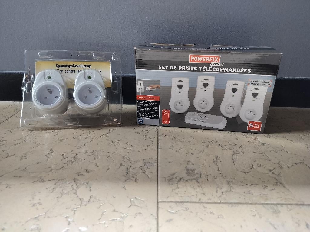 FLASH VERKOOP: Slimme & Veilige Stopcontacten (NIEUW!), Bricolage & Construction, Électricité & Câbles, Neuf, Interrupteur, Interrupteur