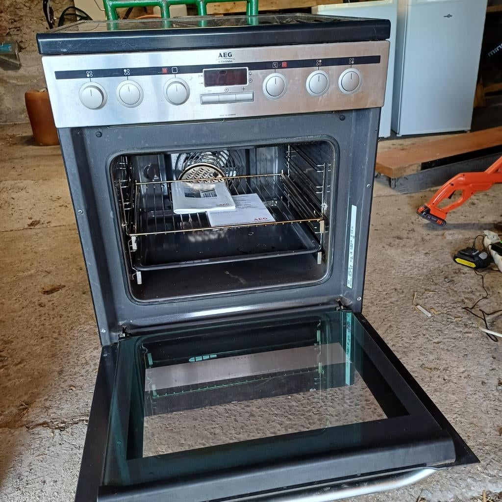 Cuisinière électrique AEG, Électrique