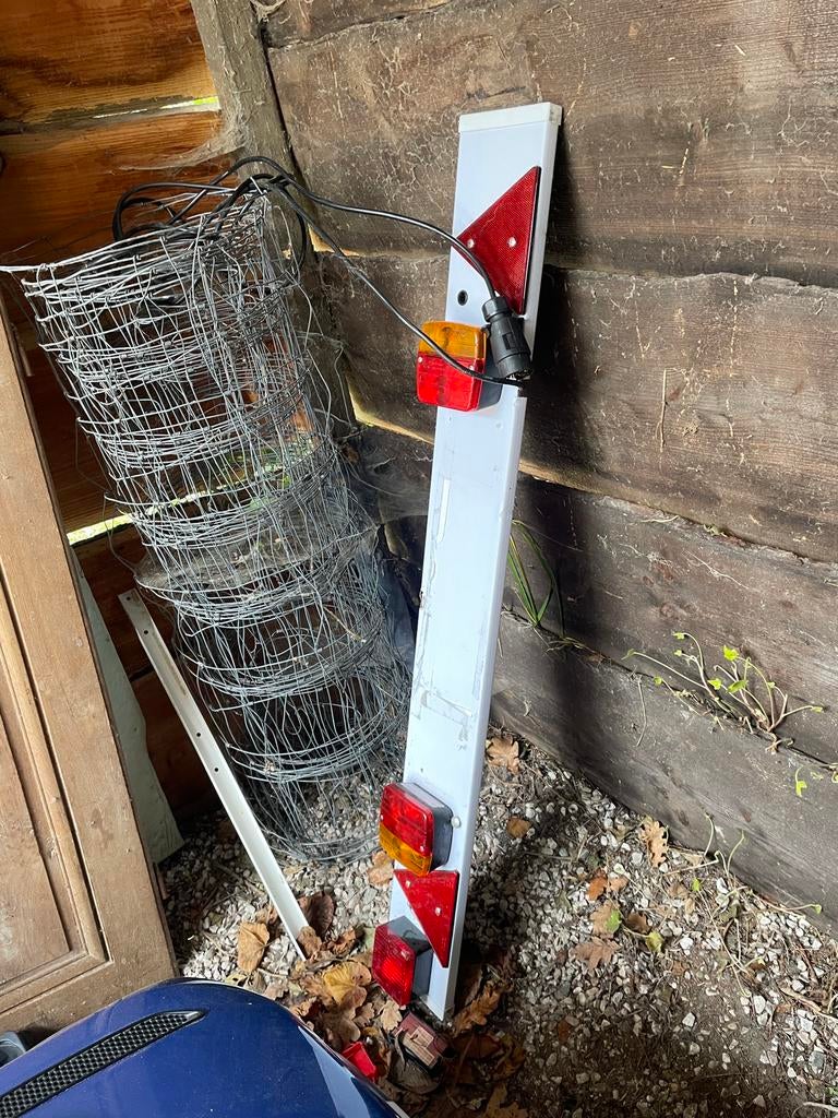 Volledig remorque verlichting set, Ophalen, Zo goed als nieuw