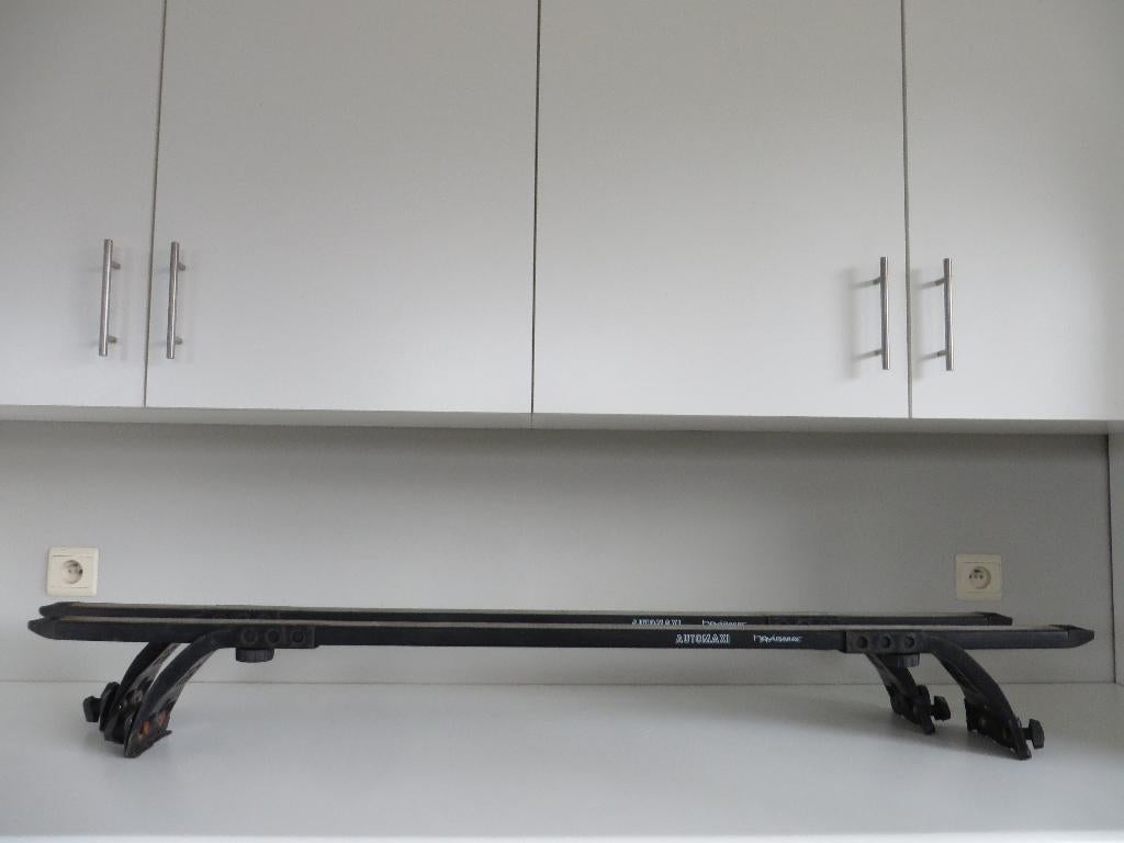 Universele dakdragers, Ophalen