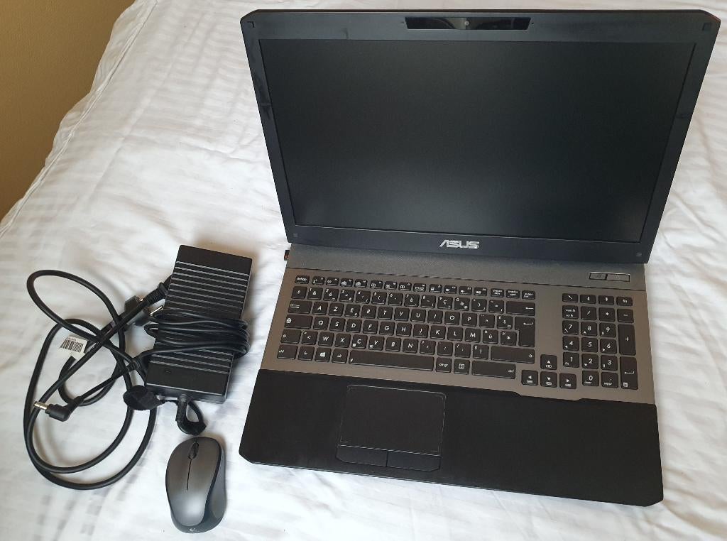 Asus 17" laptop, Gebruikt, Met videokaart, Ophalen of Verzenden, Gaming