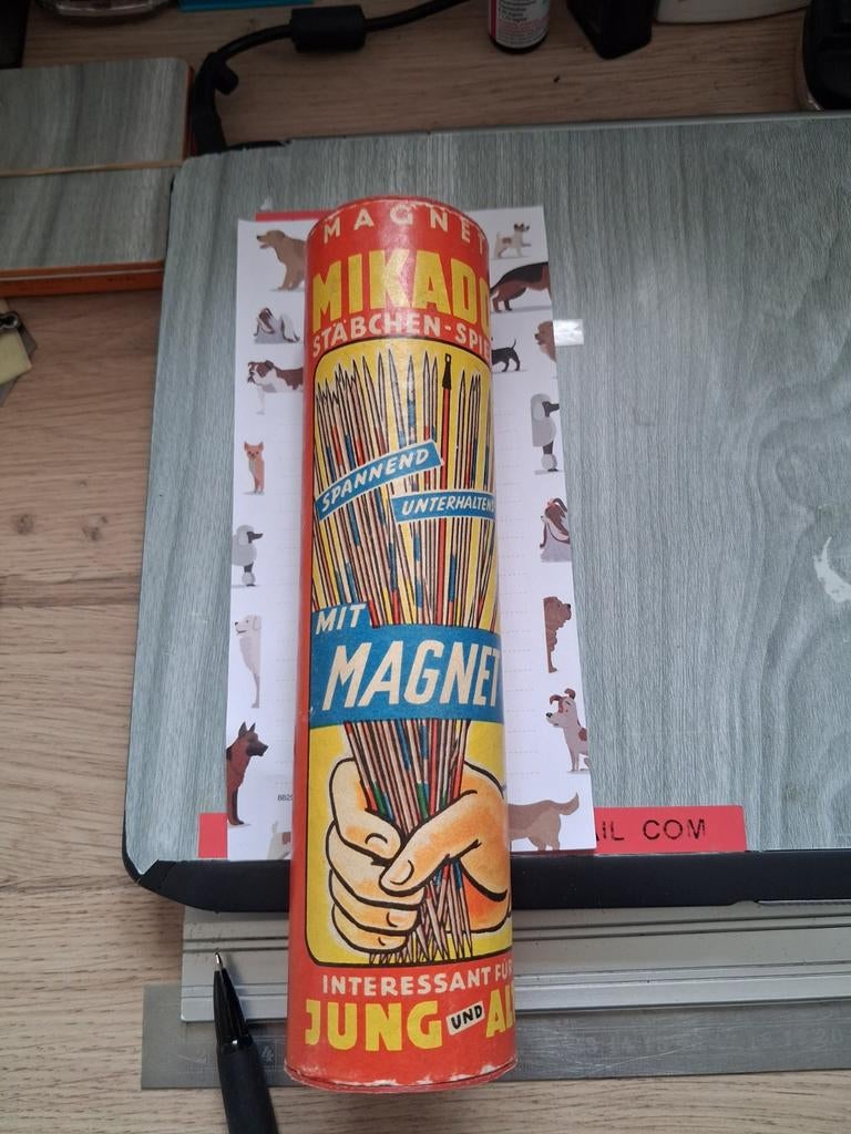 Magnet MIKADO., Ophalen