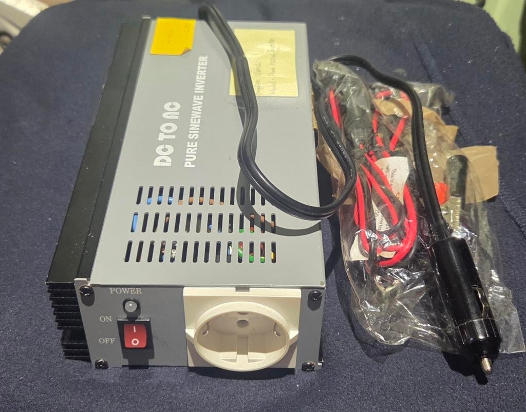 Zuivere Sinus Omvormer (Pure Sine Wave) 12V naar 230V – Incl, Ophalen