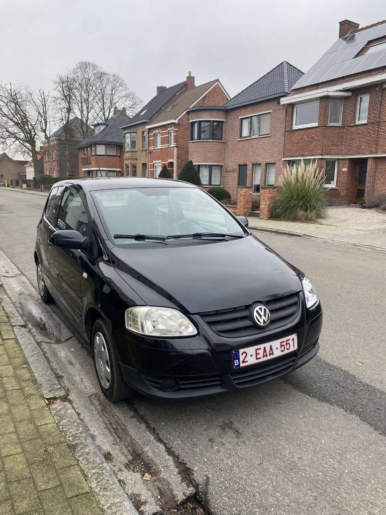 Volkswagen fox, Auto's, Volkswagen, Voorwielaandrijving, 4 zetels, Stof, Zwart