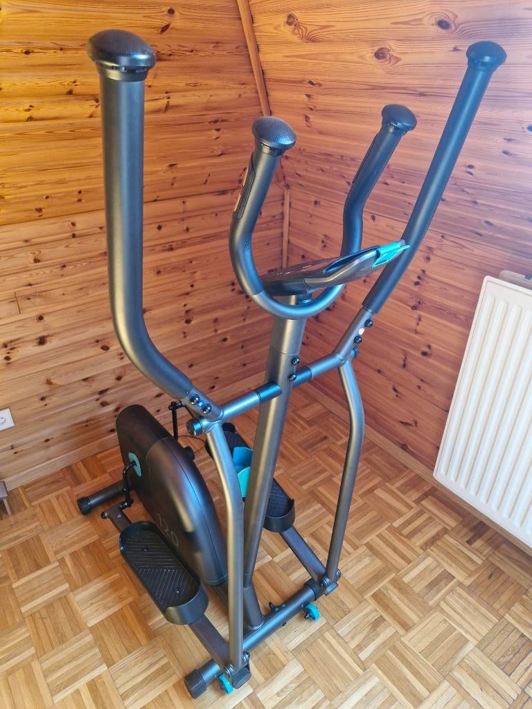 Crosstrainer Essential 120 - Domyos, Sport en Fitness, Fitnessapparatuur, Ophalen, Zo goed als nieuw, Crosstrainer