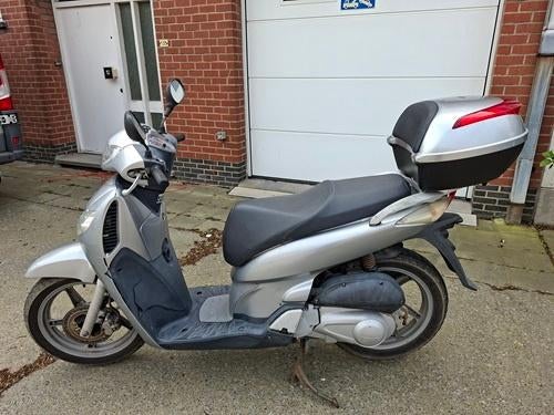 honda SH125 -2005- 13092 km, Scooter, 125 cc, 11 kW of minder, Gebruikt