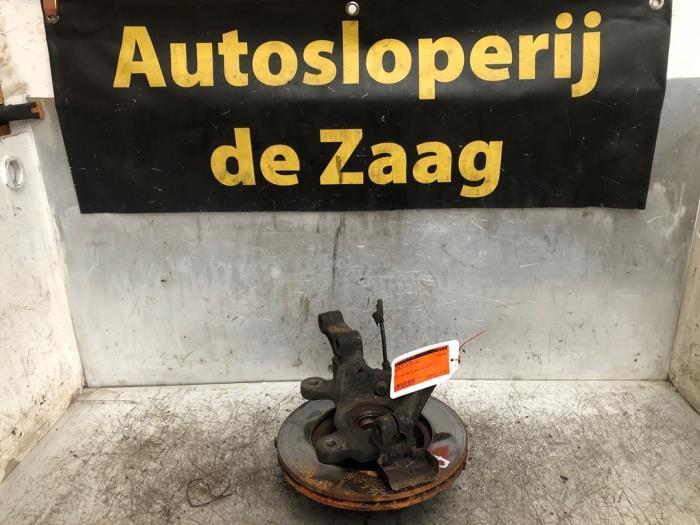 Fusee rechts-voor van een Mercedes Vito, Auto-onderdelen, Ophanging en Onderstel, Mercedes-Benz, Gebruikt, 3 maanden garantie