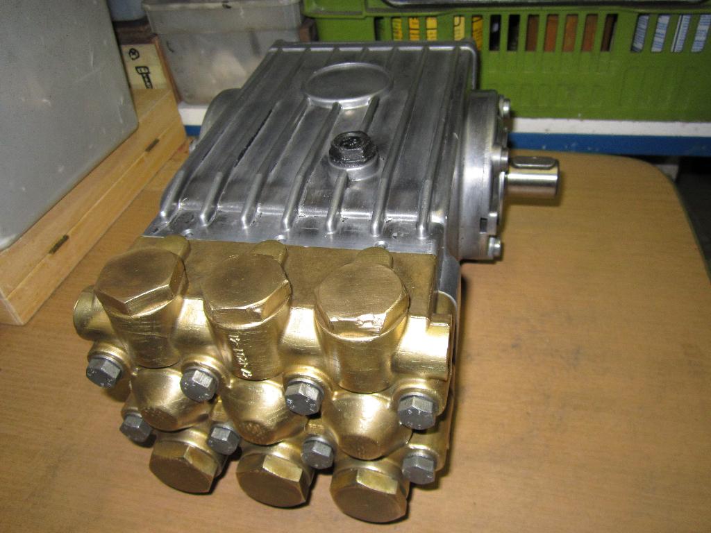 INTERPUMP   Hoge druk   WS  171, Jardin & Terrasse, Nettoyeurs haute pression, Électrique, INTERPUMP, Enlèvement, Utilisé