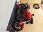 Ducati Monster 695, Naked bike, Particulier, 2 cylindres, Plus de 35 kW