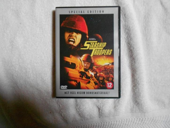dvd starship troopers en de andere dvd's, Cd's en Dvd's, Dvd's | Science Fiction en Fantasy, Gebruikt, Fantasy, Vanaf 12 jaar