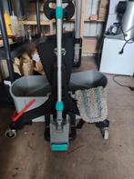 Poetskar, Ophalen, Dweilemmer, -bak, of -wagen