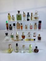 Mixed lotje van 30 vintage parfumflesjes, Ophalen of Verzenden, Gebruikt, Parfumfles