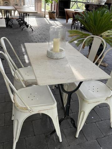 Marmeren terrastafels 16 stuks beschikbaar voor biedingen