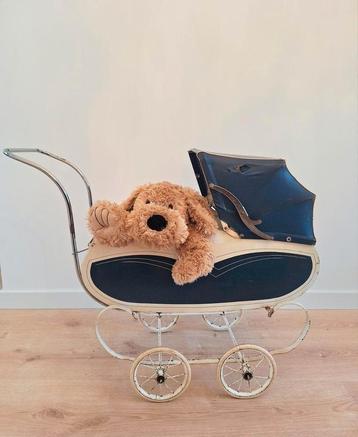 Vintage midcentury poppenwagen Souplex beschikbaar voor biedingen