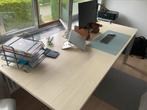 Grote Bulo bureau tafel (220 cm), Ophalen, Zo goed als nieuw, Bureau