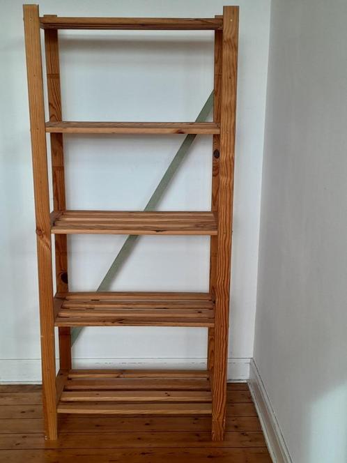 Massief houten plank met 6 niveaus - open structuur, Huis en Inrichting, Kasten | Boekenkasten, Zo goed als nieuw, 50 tot 100 cm