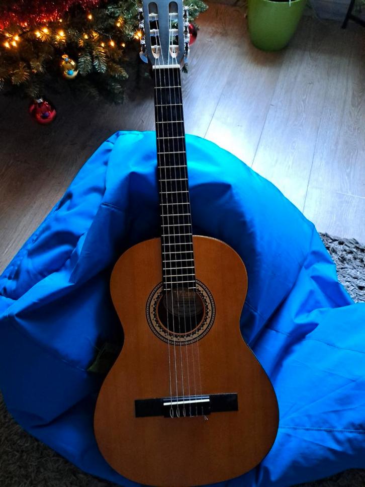 Akoestische gitaar 3/4 Valencia, Muziek en Instrumenten, Snaarinstrumenten | Gitaren | Akoestisch, Ophalen