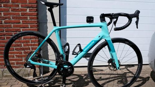 racefiets Bianchi, Vélos & Vélomoteurs, Vélos | Vélos de course, Comme neuf, Hommes, Plus de 20 vitesses, 28 pouces, Carbone, 53 à 57 cm