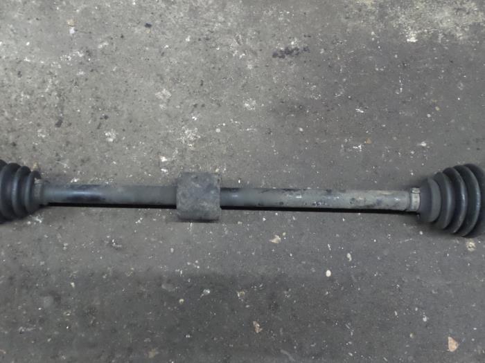 Aandrijfas rechts-voor van een Opel Combo, Auto-onderdelen, Remmen en Aandrijving, Opel, Gebruikt, 3 maanden garantie, Ophalen of Verzenden