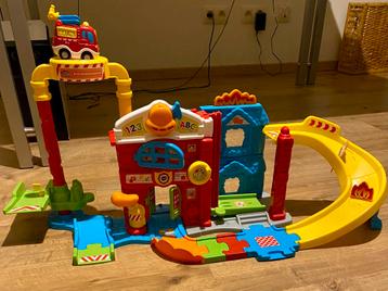 Vtech - Toet toet BRANDWEERKAZERNE beschikbaar voor biedingen