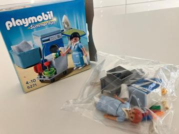 Playmobil Summer fun 5271 Femme de service beschikbaar voor biedingen