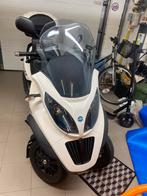 Piaggio mp3 400 LT permis voiture, Motoren, Motoren | Piaggio, 400 cc, Particulier, 1 cilinder, 12 t/m 35 kW