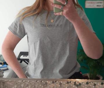 4 t-shirts L/40 beschikbaar voor biedingen