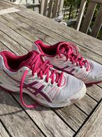 ASICS sportschoenen (Squash/tennis/padel) - 36, Kleding | Dames, Ophalen, Zo goed als nieuw, Asics, Wit