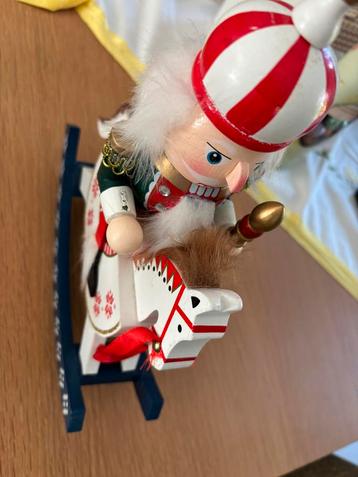 Kerstversiering beschikbaar voor biedingen