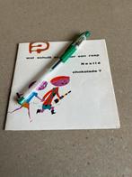 Chocolade Nestlé oud boekje reclame Dinky Toys, Verzamelen, Foto's en Prenten, 1960 tot 1980, Verzenden, Zo goed als nieuw, Prent