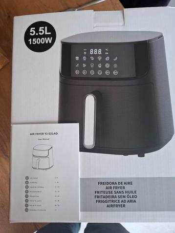 Nieuwe air fryer , nog in de doos.  beschikbaar voor biedingen