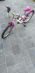Meisjesfiets B twin maat 20", Ophalen, Zo goed als nieuw