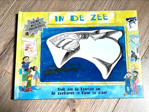 Superleuk en origineel boek ‘ in de zee ‘, Livres, Livres pour enfants | Jeunesse | Moins de 10 ans, Comme neuf, Non-fiction, Enlèvement ou Envoi