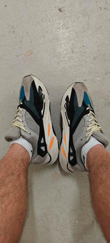Adidas Yeezy Boost 700 Wave