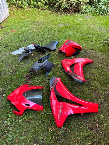 Carnéages CBR 1000 RR Fireblade SC59, Enlèvement, Utilisé