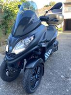 Piaggio mp3 300, Scooter, 2 cylindres, Particulier, 12 à 35 kW