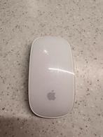 Apple magic mouse 2, Computers en Software, Ophalen of Verzenden, Zo goed als nieuw