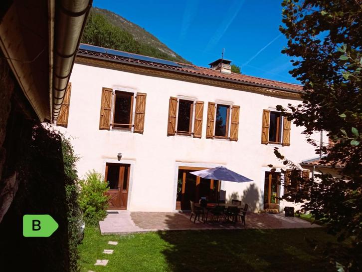 Authentiek, comfortabel en ecologisch huis in de Pyreneeën, Immo, Buitenland, Frankrijk, Woonhuis, Dorp