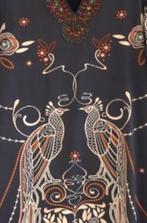 Belle robe K-Design, superbe motif. Medium, Taille 38/40 (M), Porté, K-design, Autres couleurs