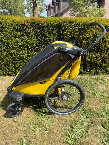 Fietskar 2-zitThuleChariotSport2 jogging bundle + accesoires, Ophalen, Opvouwbaar, Zo goed als nieuw, 40 tot 60 kg
