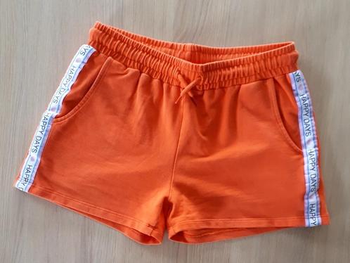 Oranje short, Frizzle by Bel & Bo, maat 152, goede staat., Enfants & Bébés, Vêtements enfant | Taille 152, Utilisé, Fille, Pantalon