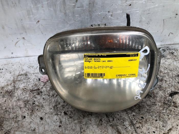 Phare droit d'un Renault Twingo, Autos : Pièces & Accessoires, Éclairage, Renault, Utilisé, 3 mois de garantie, Enlèvement ou Envoi