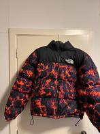 The North Face Nuptse jas, Kleding | Dames, Maat 38/40 (M), Overige typen, Ophalen of Verzenden, Zo goed als nieuw