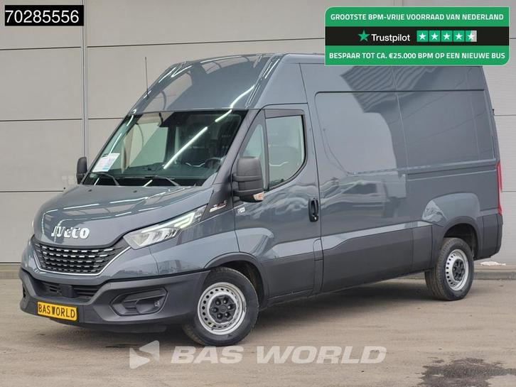 Iveco Daily 35S18 3.0L Automaat 180PK L2H2 3500kg Trekhaak L, Auto's, Bestelwagens en Lichte vracht, Bedrijf, Te koop, Achteruitrijcamera