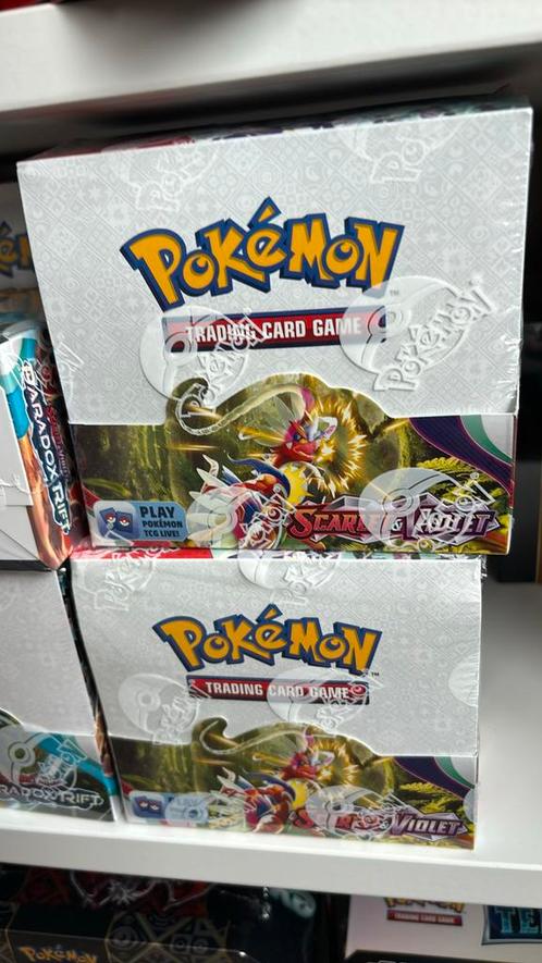 Pokémon TCG: Scarlet & Violet - Booster Box (36 booster), Hobby en Vrije tijd, Verzamelkaartspellen | Pokémon, Zo goed als nieuw