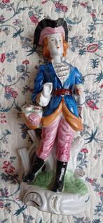 Belle statuette multicolore en faïence, Ophalen of Verzenden