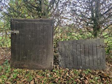 Staldeur + bovenluik beschikbaar voor biedingen